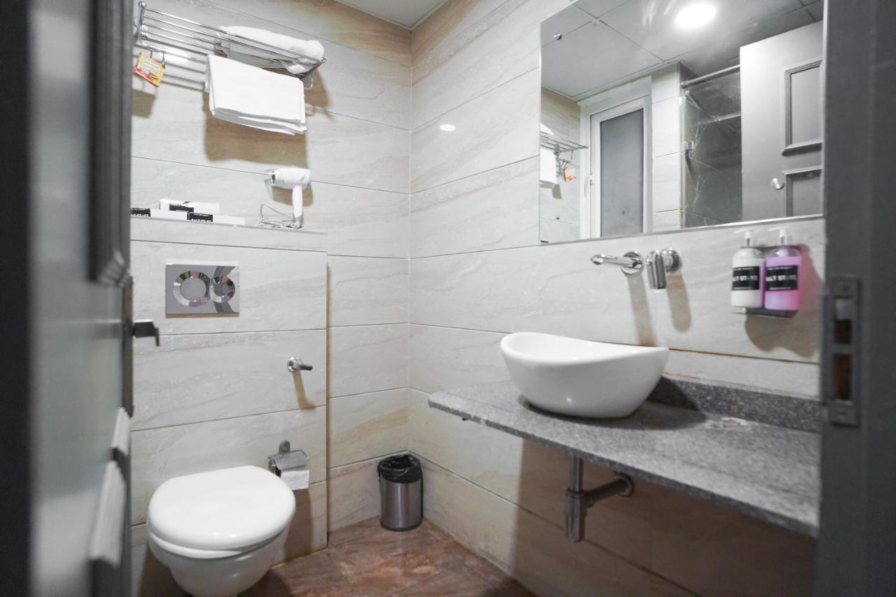 Saltstayz Express - Medicity Near Medanta Hospital Gurgaon Zewnętrze zdjęcie